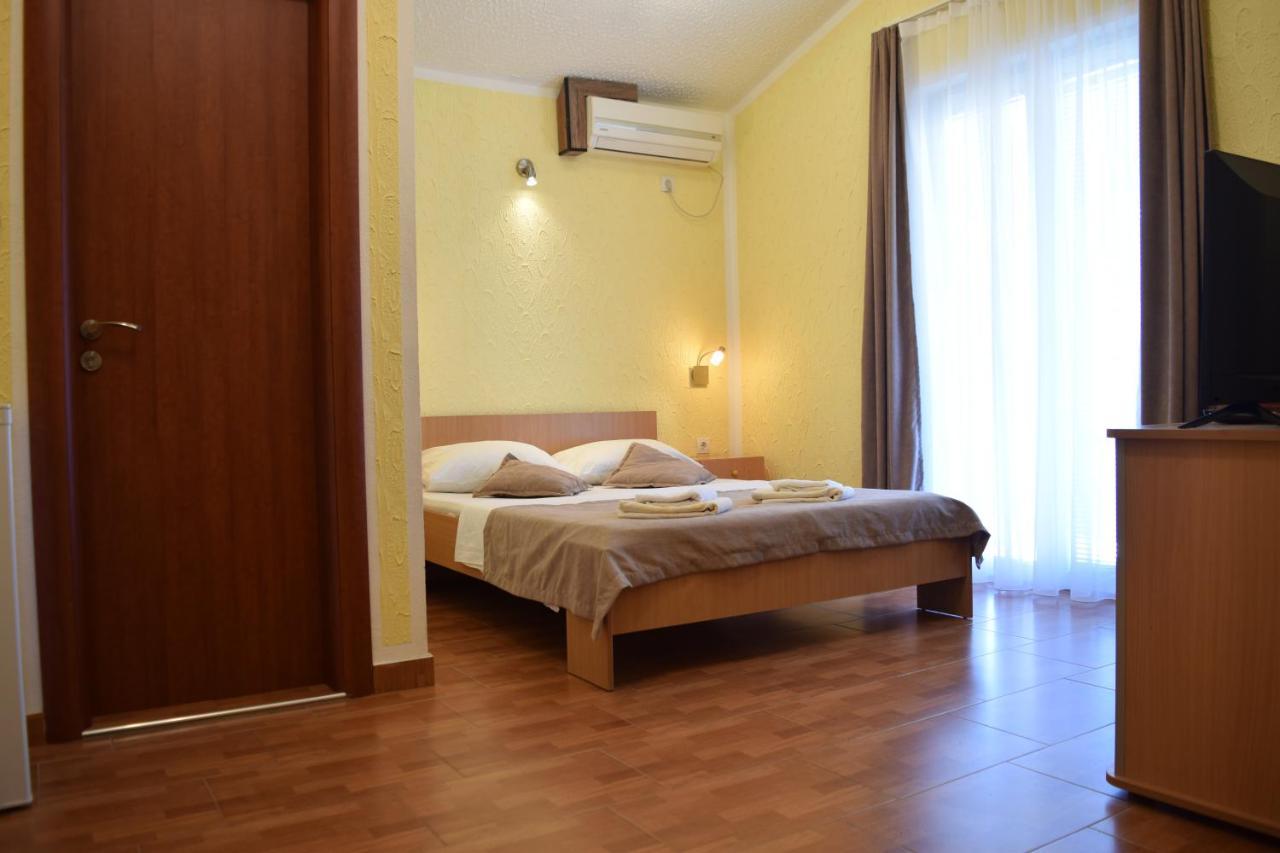 Martinovic Rooms Budva Exterior photo
